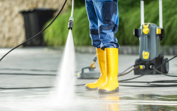 Why Choose Our Certified Pressure Washing Experts for Your Project Needs in Kurtistown, HI?